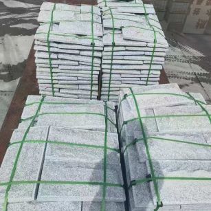 承德 芝麻白蘑菇石装车出货