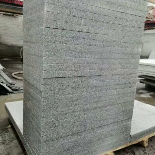 承德 花岗岩 地铺成品300*600，尺寸标准、厚薄均匀
