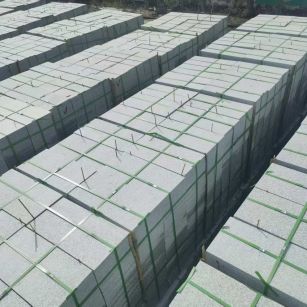 承德 芝麻白1.8公分火烧300*600地铺，清仓大甩卖