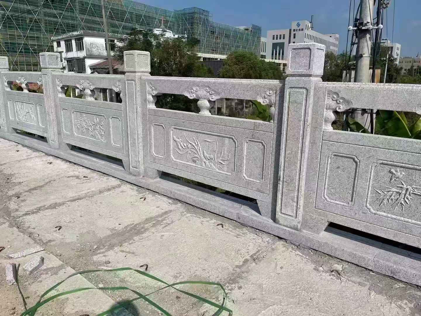 承德 芝麻白栏杆