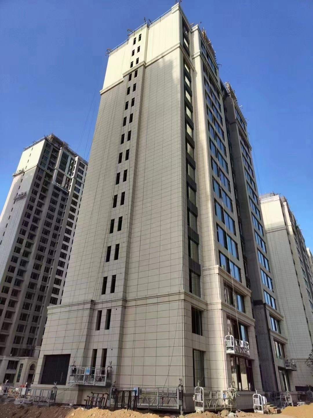 承德黄金麻高端小区，外墙干挂