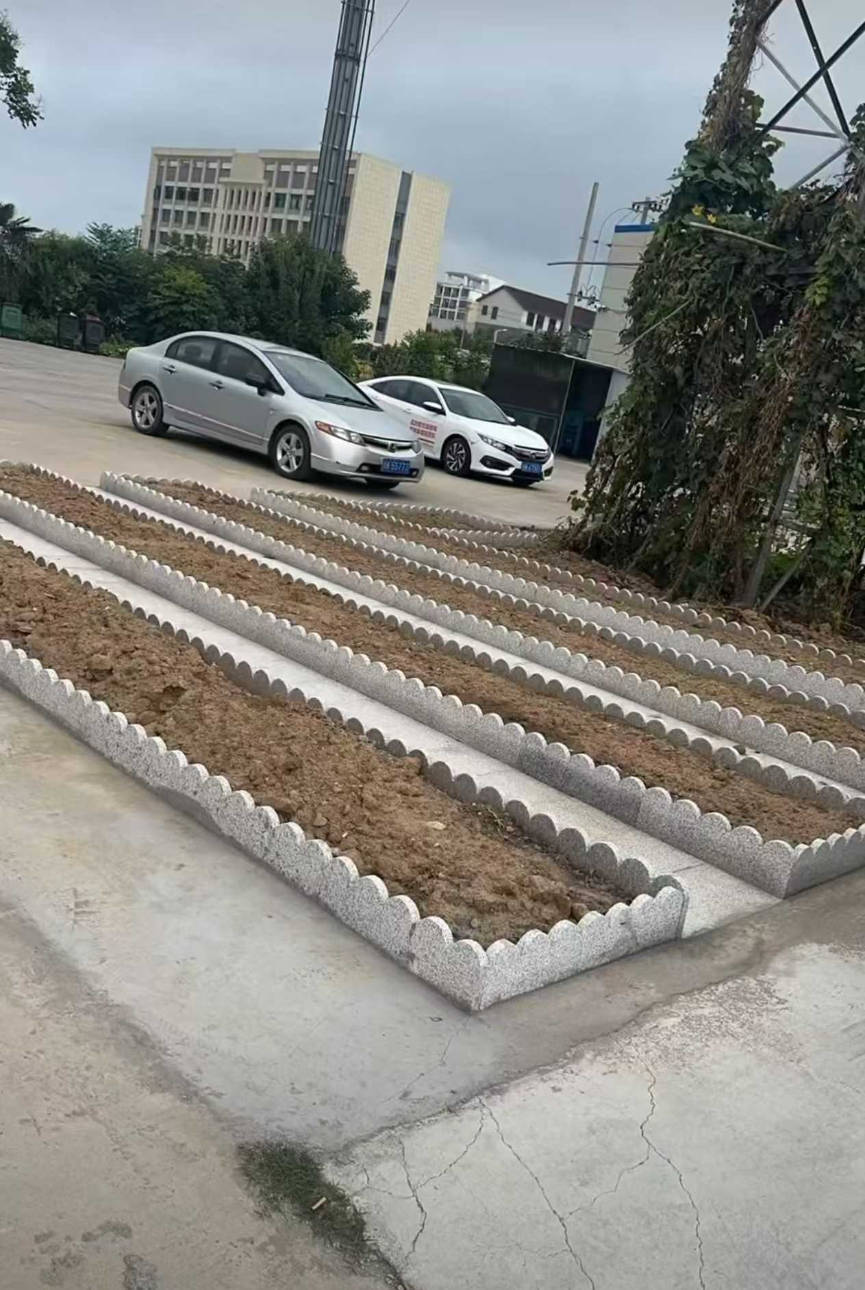 承德 花边石、花围石、花园石安装效果