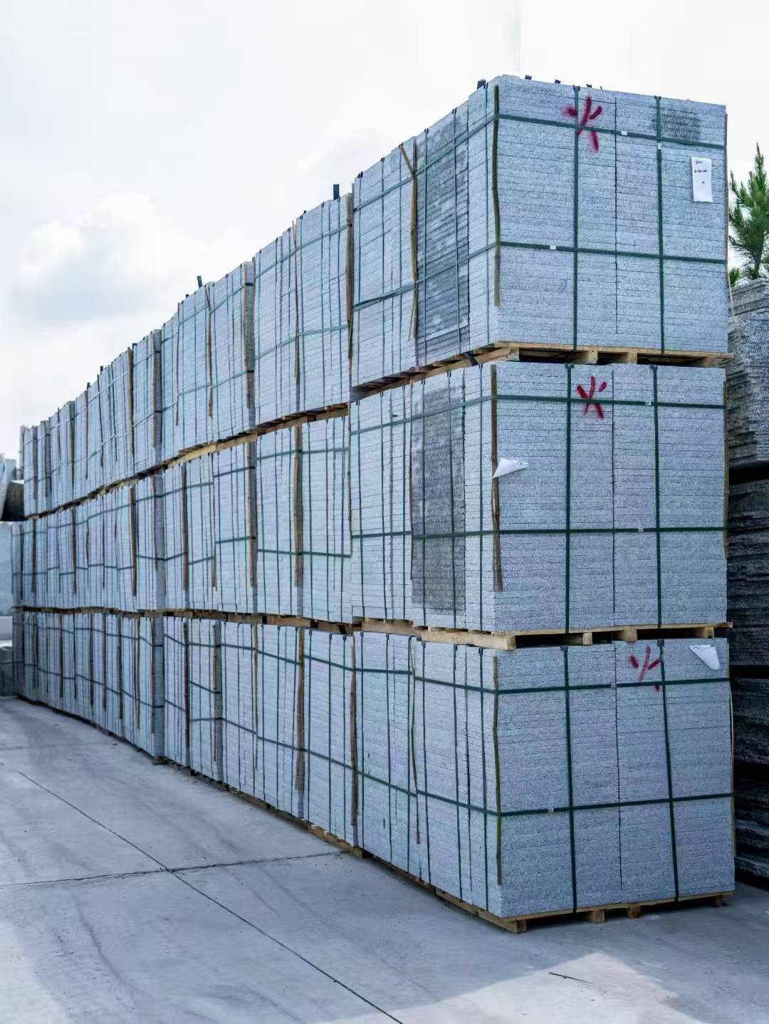 承德 芙蓉白3公分火烧地铺成品300*600